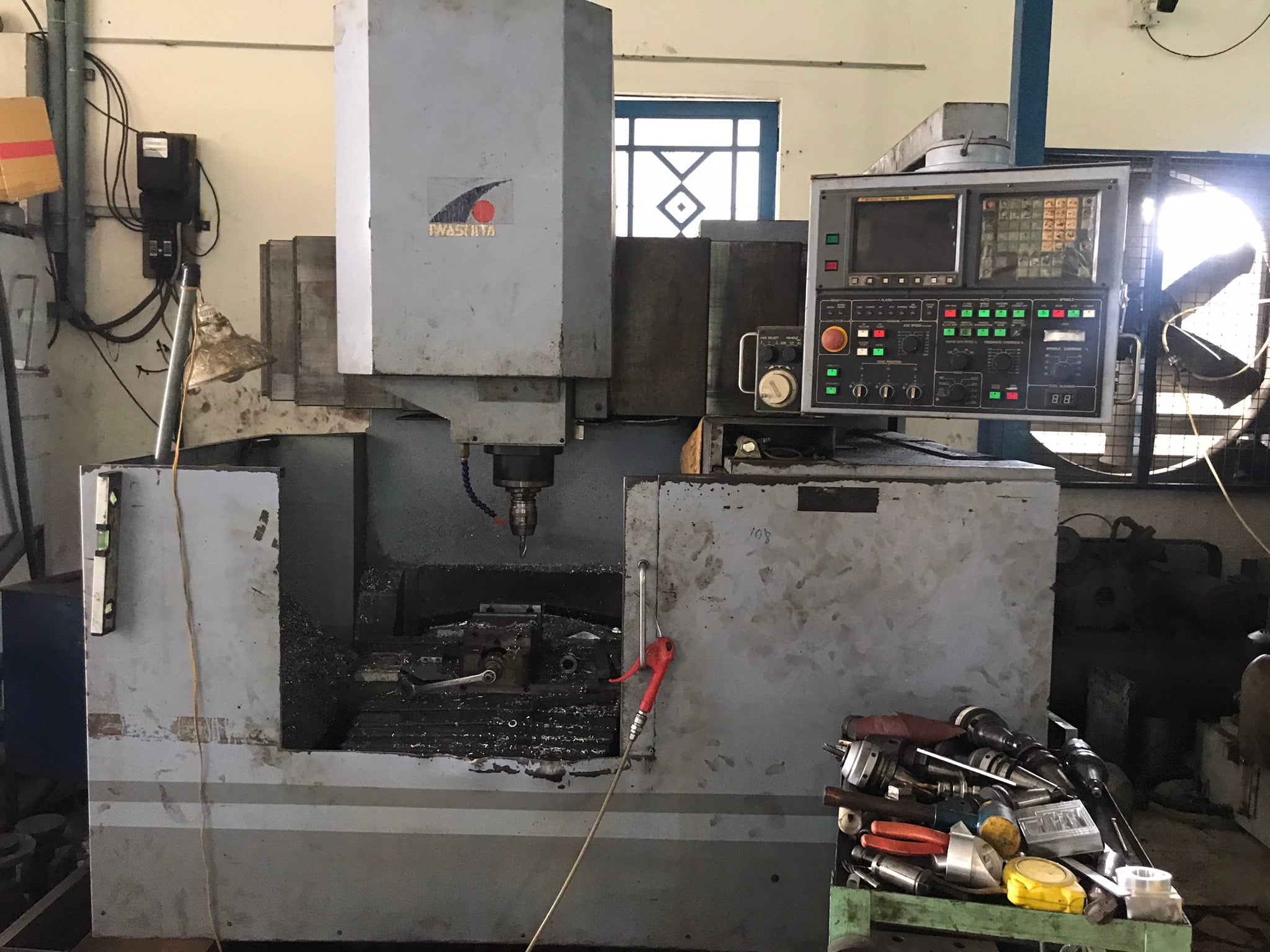 CNC milling machine (4)
